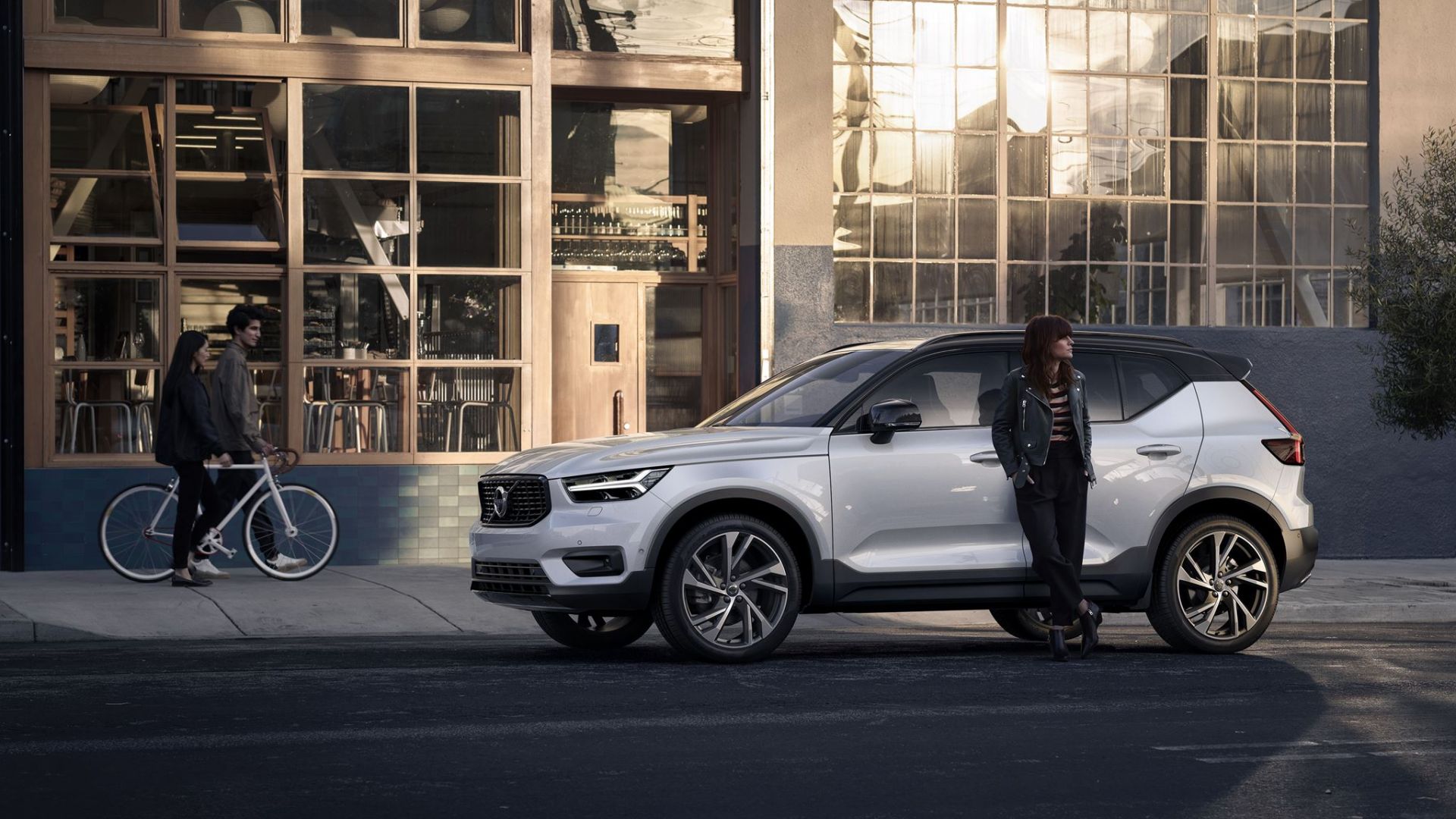 Volvo XC40 | Купить Вольво XC40 | в Санкт-Петербурге