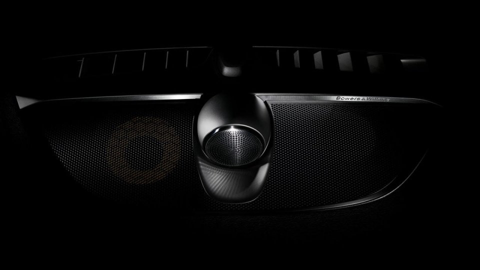 Volvo S90 - Мультимедиа